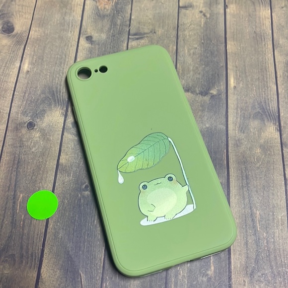 5for$10 iPhone 7 iPhone 8 Phone case Green frog with leaf - NWT - Picture 1 of 3
